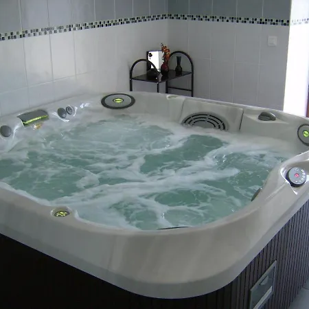 Alojamento de Turismo Selvagem Nature A La Ferme La Canourgue