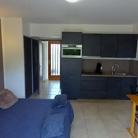 Alojamento de Turismo Selvagem Nature A La Ferme La Canourgue