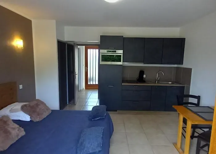 Lodge Nature A La Ferme La Canourgue