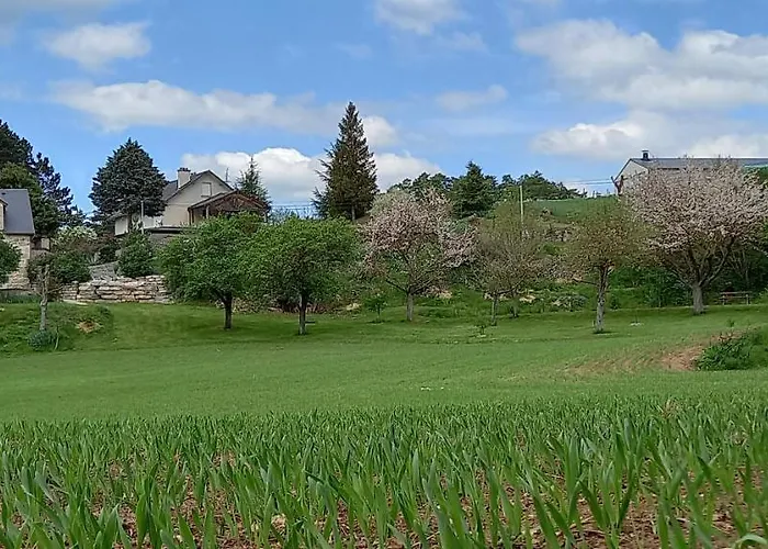 Nature A La Ferme Lodge La Canourgue
